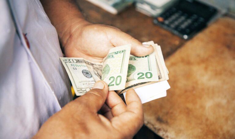 Dólar